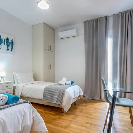 Dimitra Apartment With Private Pool And Sea View -The Ground Floor Of A Two Storey Building Daratsos Exterior photo